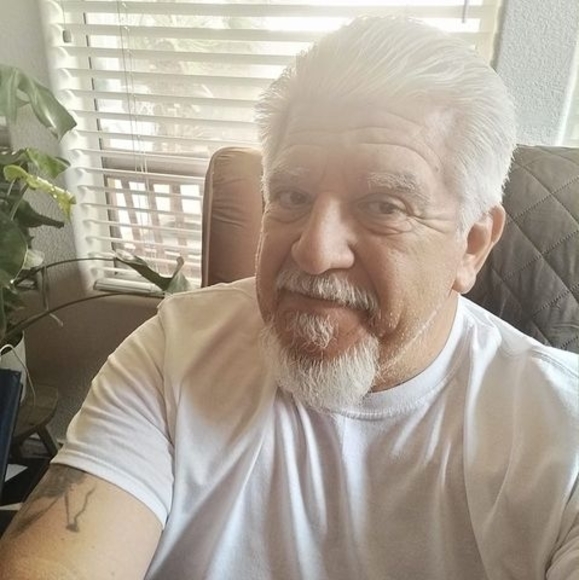 Meet your Posher, David - Picture 1 of 1